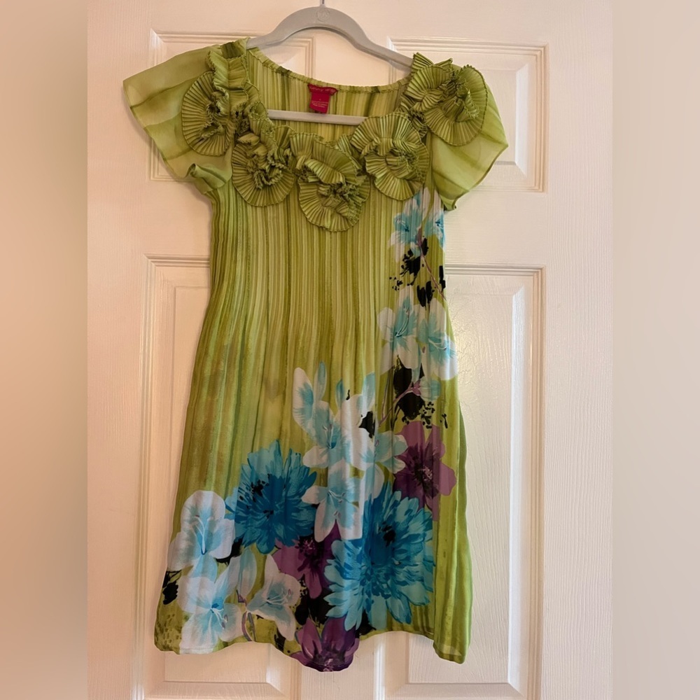 Sunny Leigh/women’s tunic top, size S
